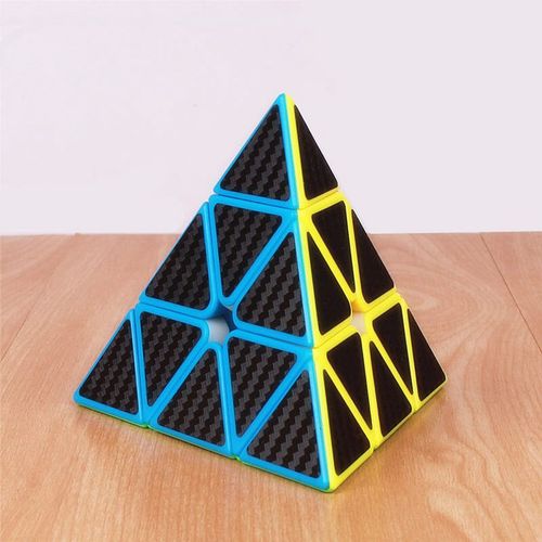 Cubo Magico Piraminx  Preto adesivado Demolidor Cubos
